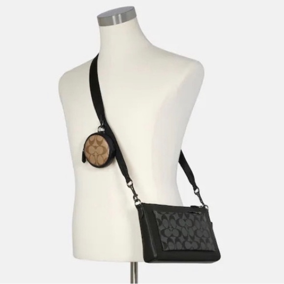 Authentic COACH Signature coated leather/Calf leather top zip Crossbody (unisex) - Picture 13 of 13